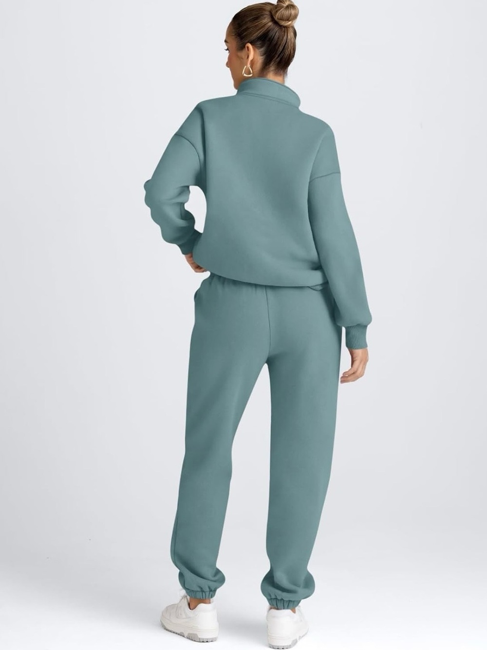Women’s Fleece Jogger Set in Sage Green - Picture 14 of 14